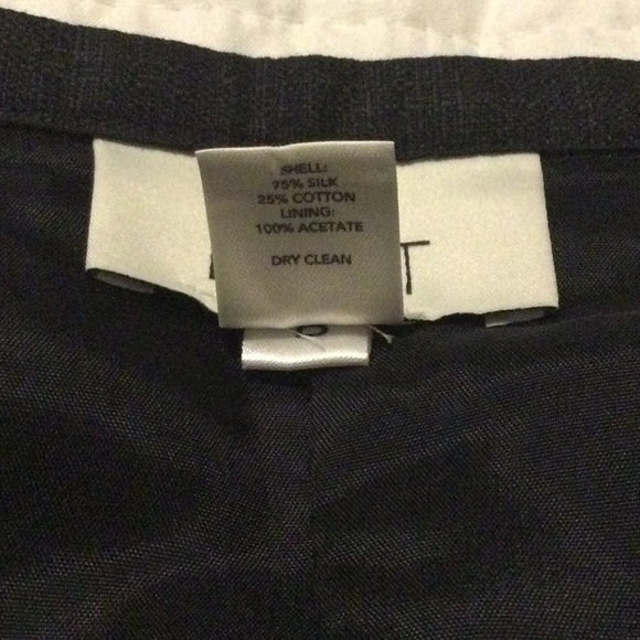 Loft size 4 blue floral skirt - Picture 5 of 5